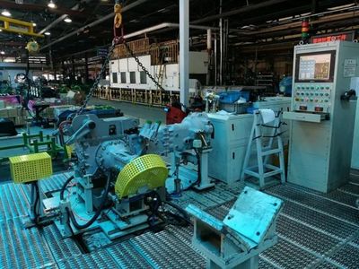 新增5E系列生產(chǎn)線(xiàn)&mdash;&mdash;迪爾寧波工廠(chǎng)打造卓越多功能拖拉機(jī)制造中心